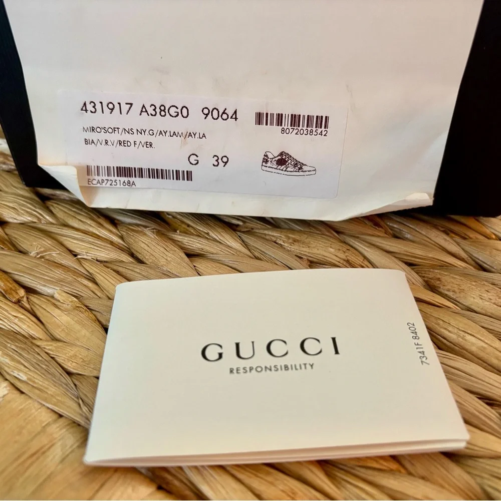 Gucci Women's White Sneakers with Red Floral Embroidery - Picture 3 of 16